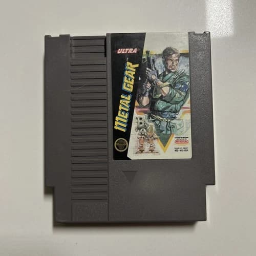 Ultra Metal Gear Nintendo NES NTSC-U/C Game Cartridge