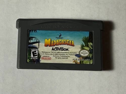 MADAGASCAR NINTENDO GAME BOY ADVANCE SP GBA - TESTED