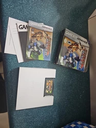 Moto Racer Advance (Nintendo Game Boy Advance, 2002)