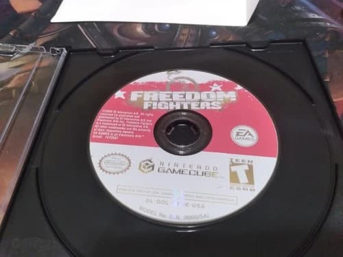 Freedom Fighters Tested (Nintendo GameCube, 2003) Disc Only