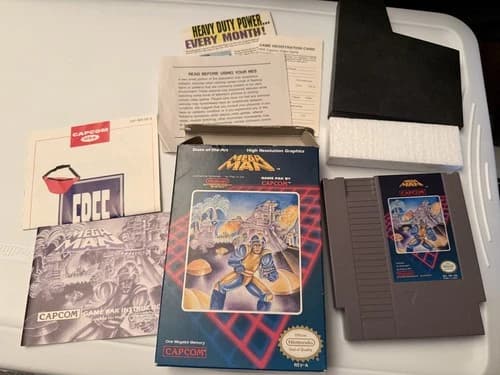 Capcom Mega Man (Nintendo Entertainment System) CIB