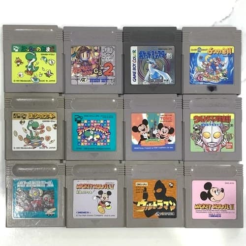 Pokemon Silver Super Mario Land 2 Yoshi Ultra-Man Mickey Mouse GameBoy Game Boy