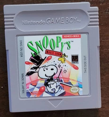 Snoopy's Magic Show for the Nintendo GameBoy - Very Good Condition