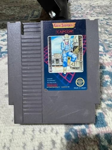 Gun.Smoke (Nintendo NES, 1988) - Authentic - Cart Only