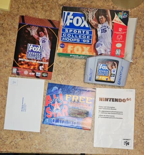 Fox Sports College Hoops '99 (Nintendo 64 N64) Complete - Tested - Authentic box