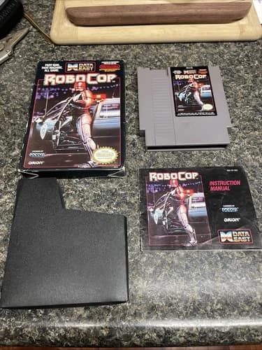 Robocop (Nintendo NES) - CIB Complete In Box Clean Label Great Condition