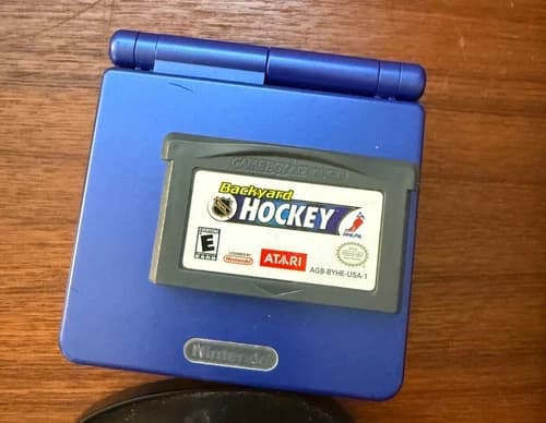 Backyard Hockey (Nintendo Game Boy Advance GBA) Tested WORKS