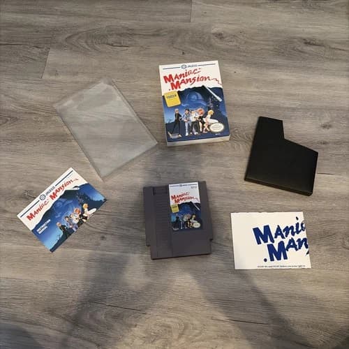 Maniac Mansion NES CIB Comes With Box And All Inserts Protective Sleeve