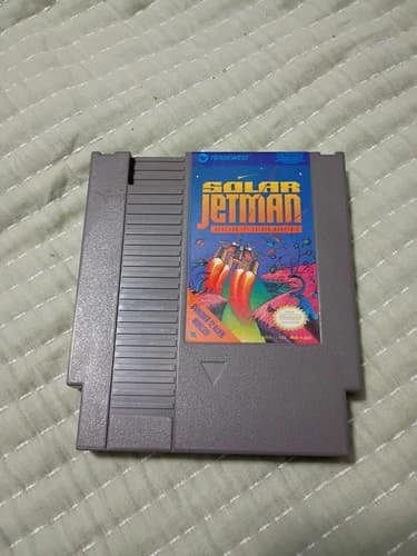 Solar Jetman: Hunt For The Golden Warpship (Nintendo NES)