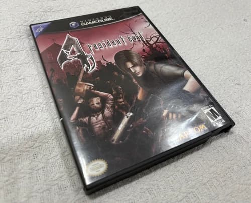 Resident Evil 4 (Nintendo GameCube, 2005) Complete With Manual