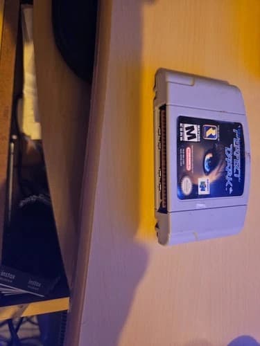 Perfect Dark - Nintendo 64 (N64)