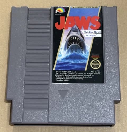 Nintendo NES Jaws (Cleaned ,Tested & Working)