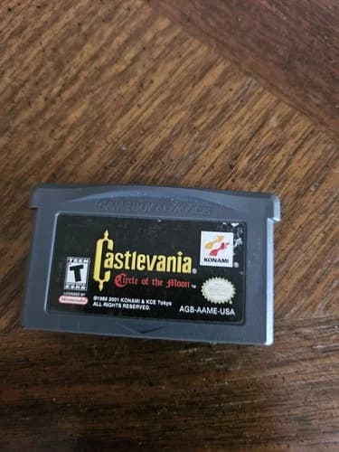 Konami Castlevania: Circle of the Moon Nintendo Game Boy Advance NTSC 2001