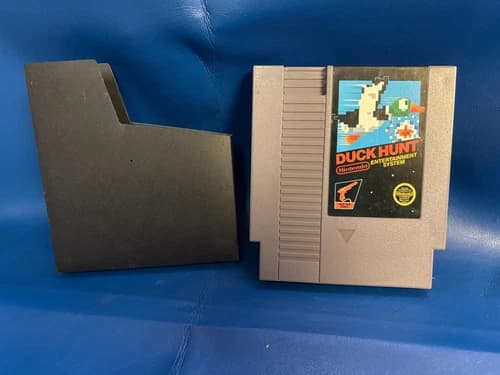 Duck Hunt (Nintendo Entertainment System NES) VTG Retro Video Game Blaster