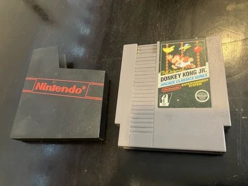 Donkey Kong Jr. (Nintendo Entertainment System, 1986) Tested Working