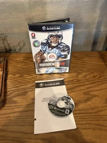 Madden NFL 08 (Nintendo GameCube) Tested Works