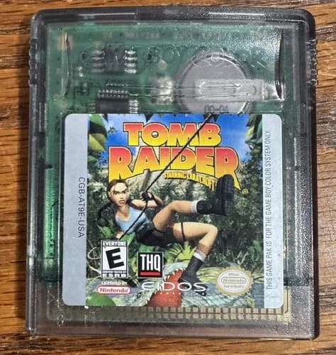 Tomb Raider Starring Lara Croft 2000 Nintendo GameBoy Color Authentic Tested