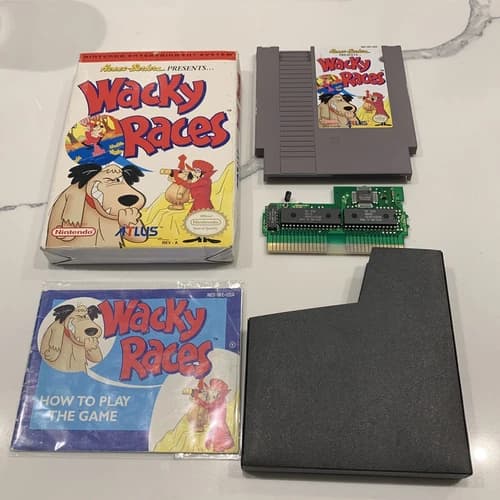 Wacky Races (NES, 1992 ATLUS) Authentic Complete CIB Manual TESTED