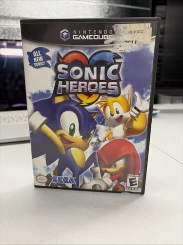 Sonic Heroes (Nintendo GameCube, 2004)