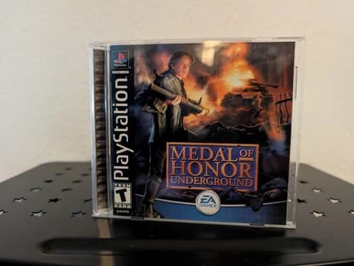 Medal of Honor: Underground - Sony PlayStation 1 - Complete