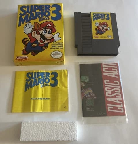Super Mario Bros 3 Nintendo NES (1990) Complete W/ Hard Protective Cover!