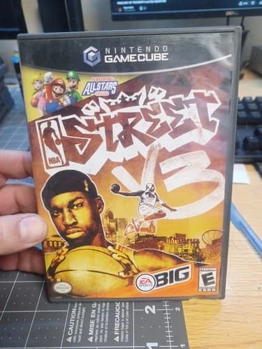 NBA Street V3 (2005) Ft. Nintendo Allstars (Gamecube) -Tested Working- Complete