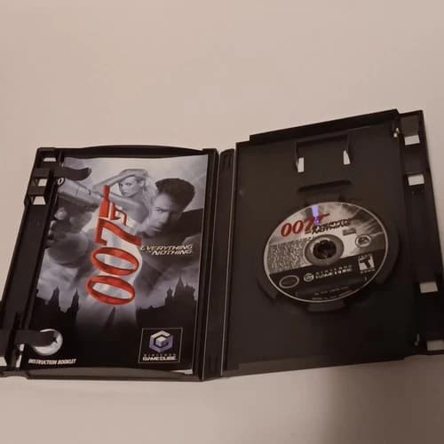 007 Everything Or Nothing, GameCube Game, James Bond, Used, Good, Tested
