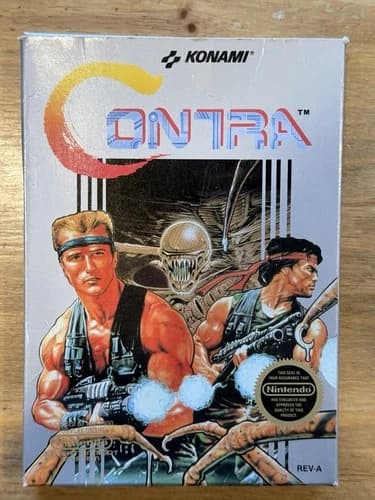 Nintendo NES 1988 Contra Complete in Box with Instruction Manual