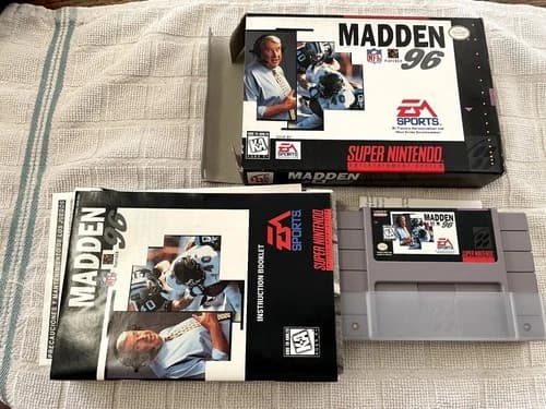 Madden NFL 96 SNES Super Nintendo CIB Cart Manual and Box