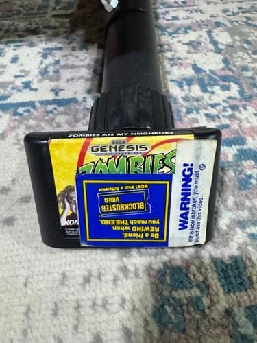Zombies Ate My Neighbors (Sega Genesis, 1993) - Cart Only