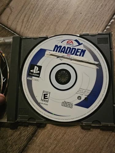 Madden NFL 2001 (Sony Playstation 1 PS1, 2000) DISC ONLY