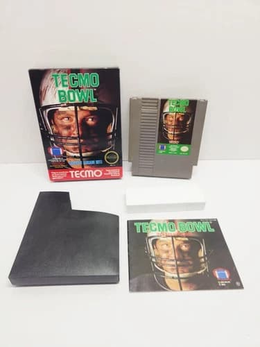 Tecmo Bowl Nintendo NES CIB complete Authentic Tested
