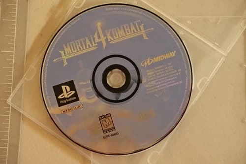 Mortal Kombat 4 PS1 Sony PlayStation 1 DISC ONLY
