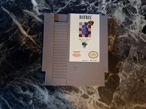 Hatris Nintendo NES Authentic Tested Contacts Cleaned