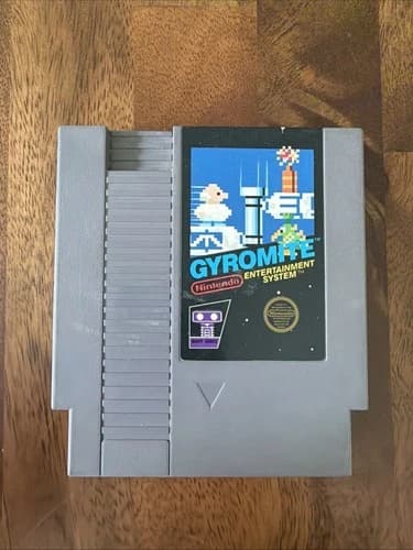 gyromite original nintendo nes 5 screws