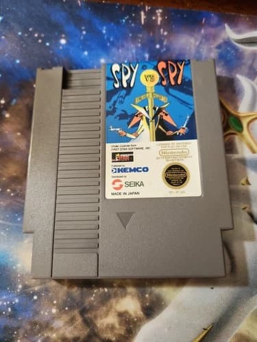 Spy vs Spy - Nintendo NES - AUTHENTIC Game Cartridge Only