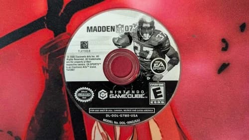 Madden NFL 07 (Nintendo GameCube, 2006) Disc only Tested