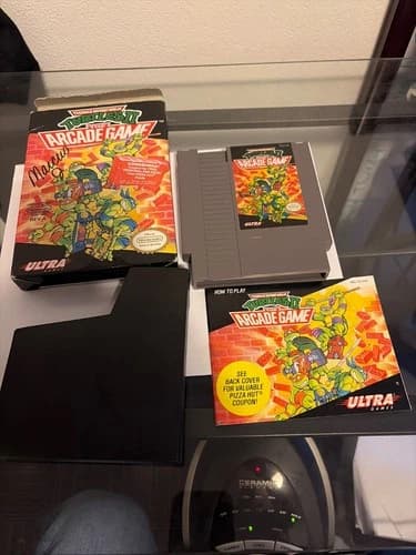 Teenage Mutant Ninja Turles II: The Arcade Game Complete in Box NES CIB TMNT