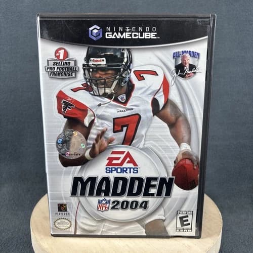 Nintendo GameCube - Madden NFL 2004 - Complete - Refurbished, Very Good