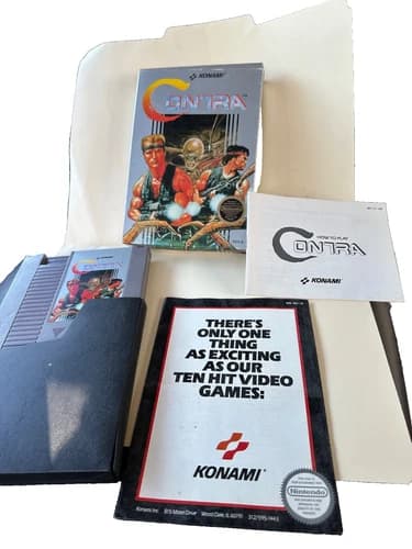 Contra (Nintendo NES, 1988) CIB