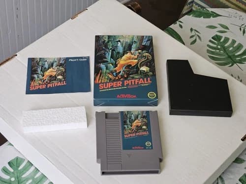 Super Pitfall Nintendo NES 1987 CIB W/ Manual Cartridge Styrofoam Sleeve Toys
