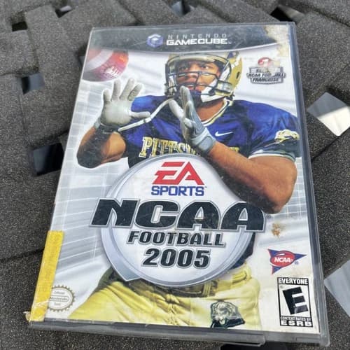 NCAA Football 2005 Nintendo GameCube EA Sports