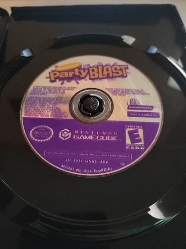 Nickelodeon Party Blast (Nintendo GameCube, 2002) authentic, disc only, tested