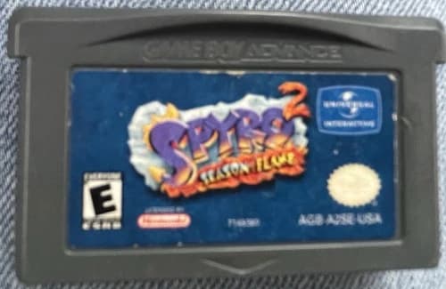 Spyro 2: Season of Flame - Nintendo Game Boy Advance