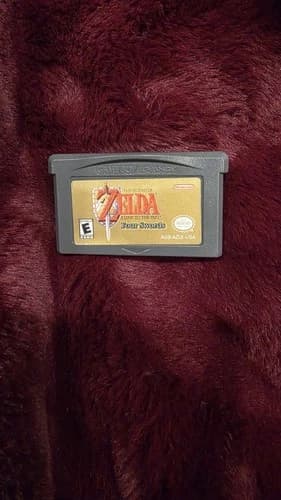 Nintendo Game Boy Advance GBA Legend of Zelda: A Link to the Past/Four Swords