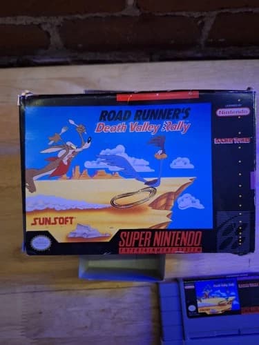 Road Runner's Death Valley Rally SNES Complete In Box CIB Manual Original Super