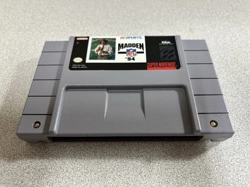 Madden NFL 1994 (Super Nintendo Entertainment system SNES)