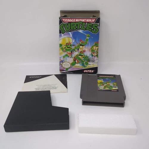 Teenage Mutant Ninja Turtles CIB (Nintendo NES, 1989)