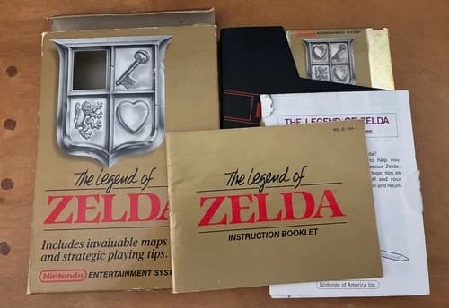 The Legend of Zelda (Nintendo NES) CIB with box and manual