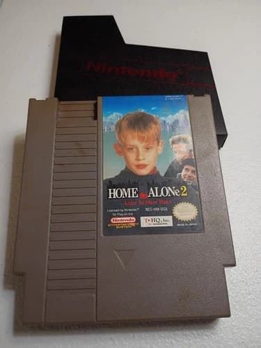 Home Alone 2: Lost in New York (Nintendo Entertainment,1992) NES Cartridge Only